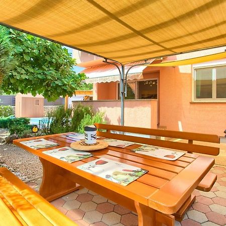 Apartman Bor Krk Krk Town Εξωτερικό φωτογραφία